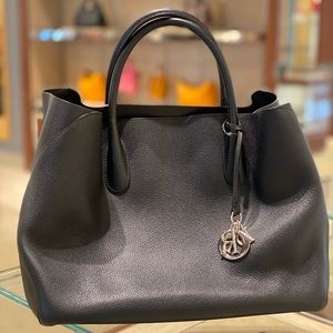 Christian Dior open bar bag